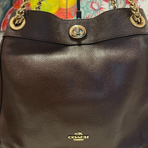 Coach Turnlock Edie Shoulder Bag 36855 Oxblood Pebbled Leather Chain Carryall - Picture 2 of 13